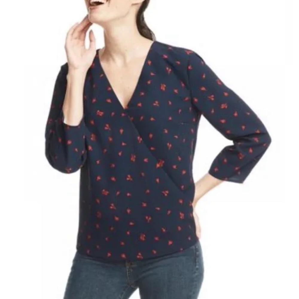 Draper James Hampton Wrap Top Womens 4 Blue & Red Wreath Floral Dot Top
